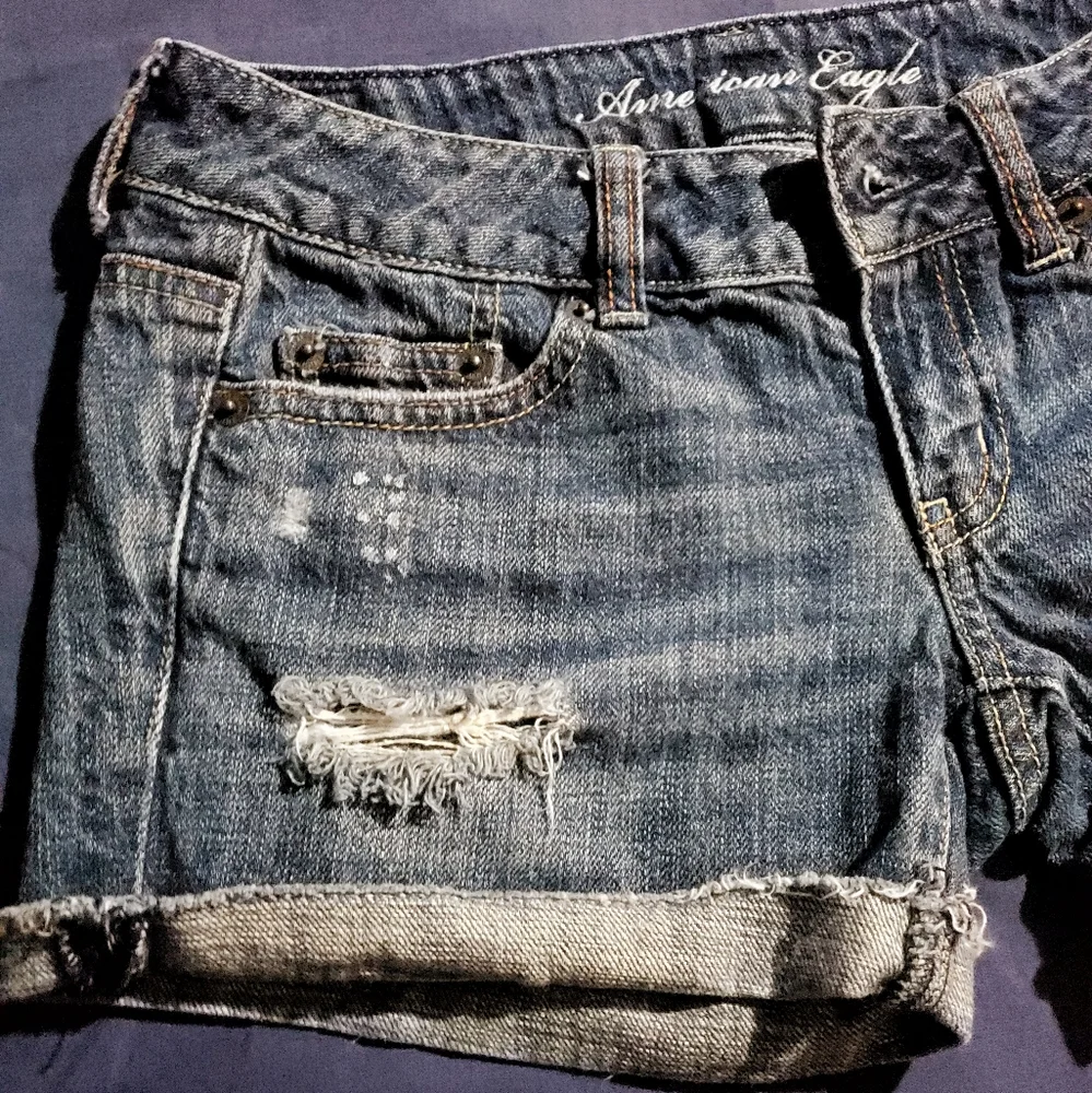 American Eagle dark Blue distressed  shorts - Picture 3 of 6
